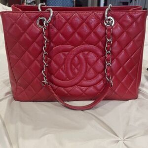 Chanel gst tote